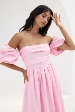 Bella Off-Shoulder Maxi Dress Pink
