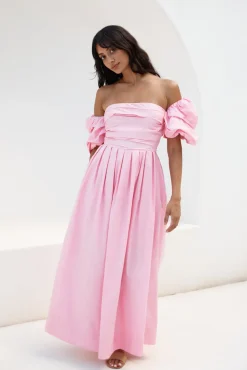 Bella Off-Shoulder Maxi Dress Pink