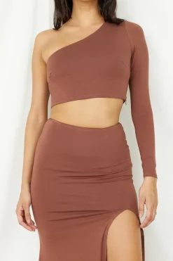Birds Are Singing Crop Top Brown