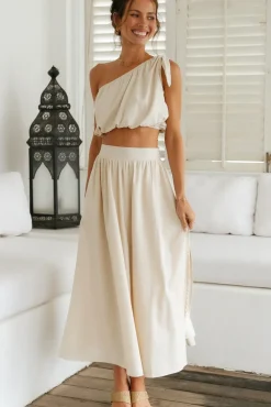 Bomi Crop Top Beige