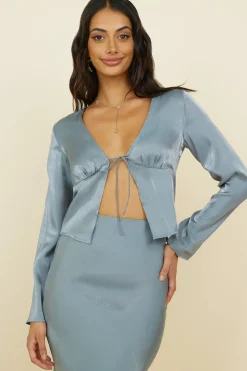 Bouquet of Flowers Top Grey