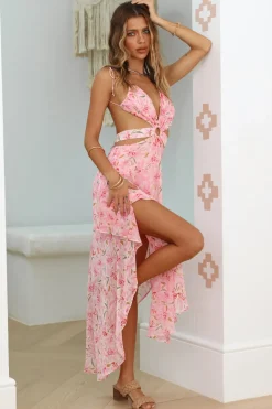 Changing Seasons Maxi Dress Pink