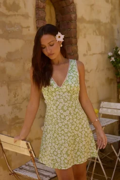 Clover Cove Mini dress Green