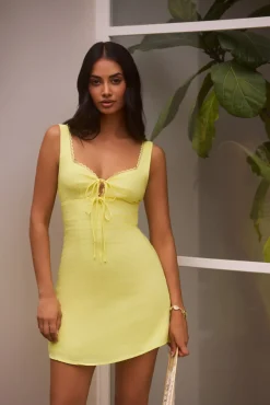 Dainty Romantic Linen Mini Dress Yellow