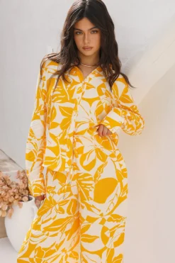 Daisy Dreaming Top Yellow