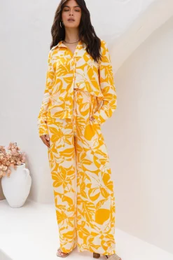 Daisy Dreaming Top Yellow