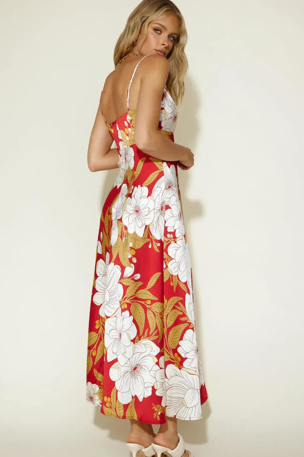 Disappear in the Clouds Maxi Dress Red