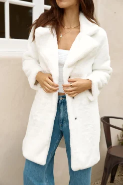 Fuzzy Feeling Coat White