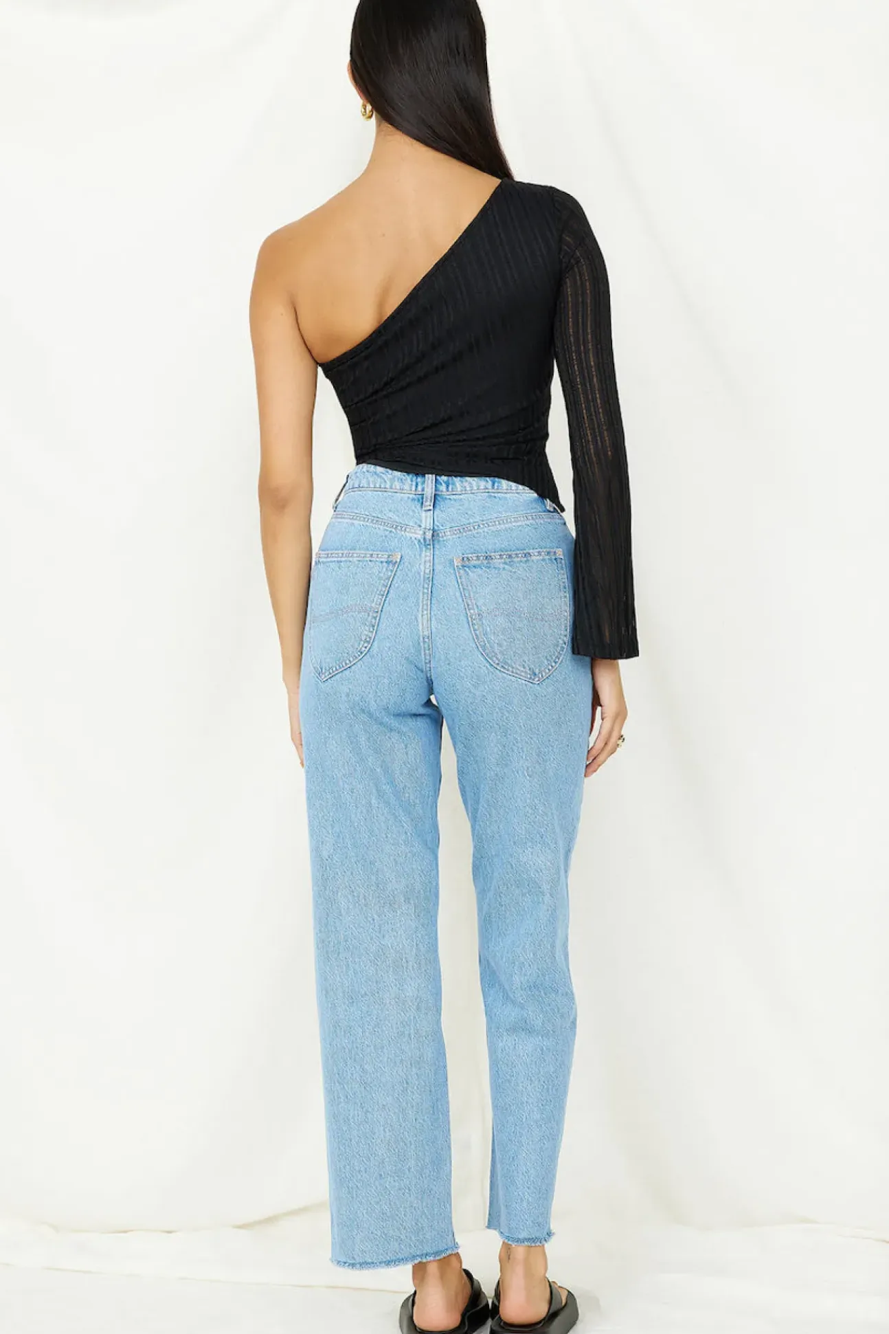 Hand On My Heart Crop Top Black
