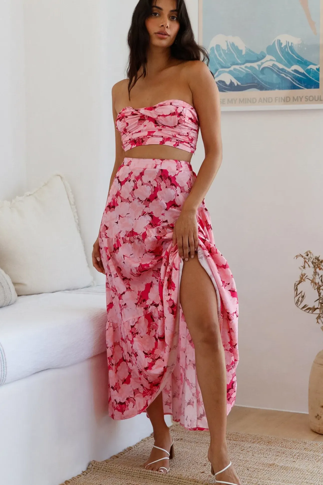 Horizon Waves Crop Top Pink