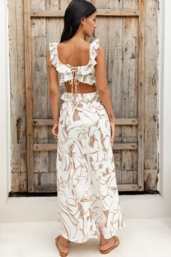 In Wonderland Maxi Dress Brown