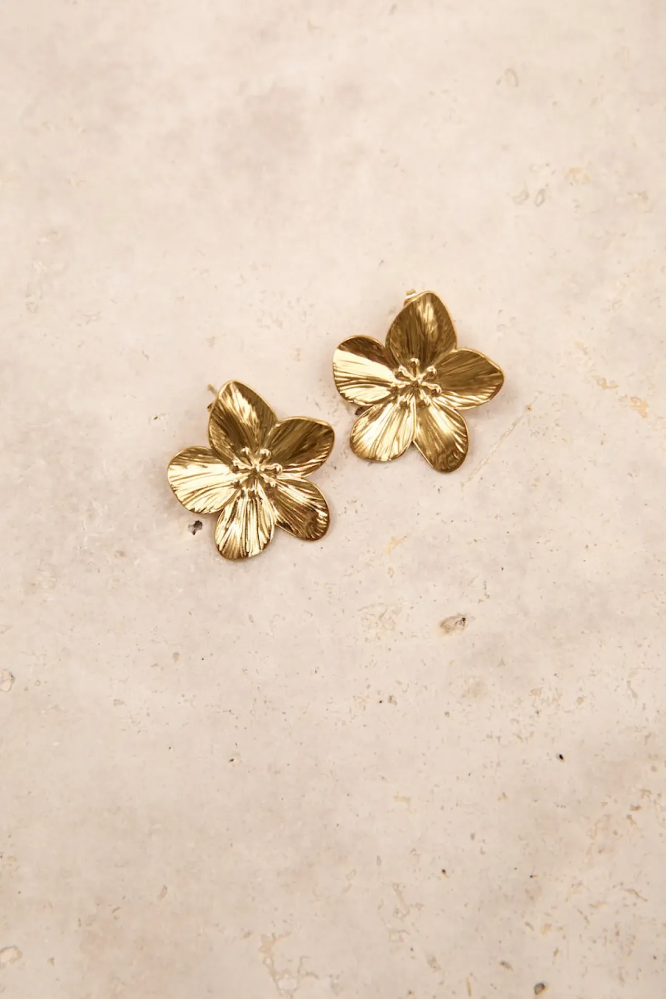18k Gold Plated Frangipani Earrings Gold