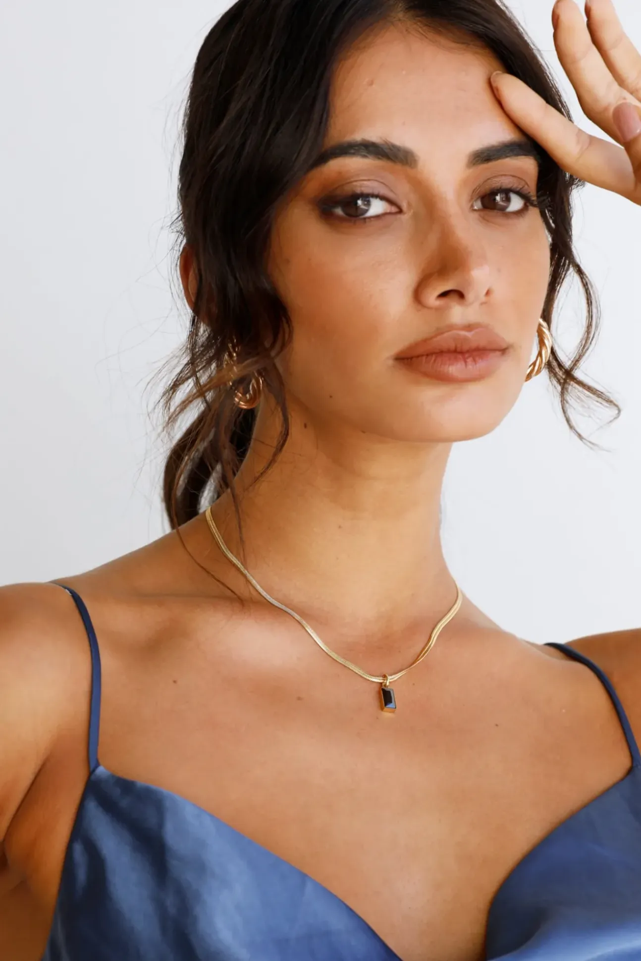 18k Gold Plated Looking Glass Necklace Black