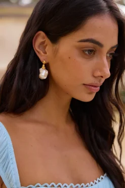 18K Gold Plated Precious Pearls Earrings Gold