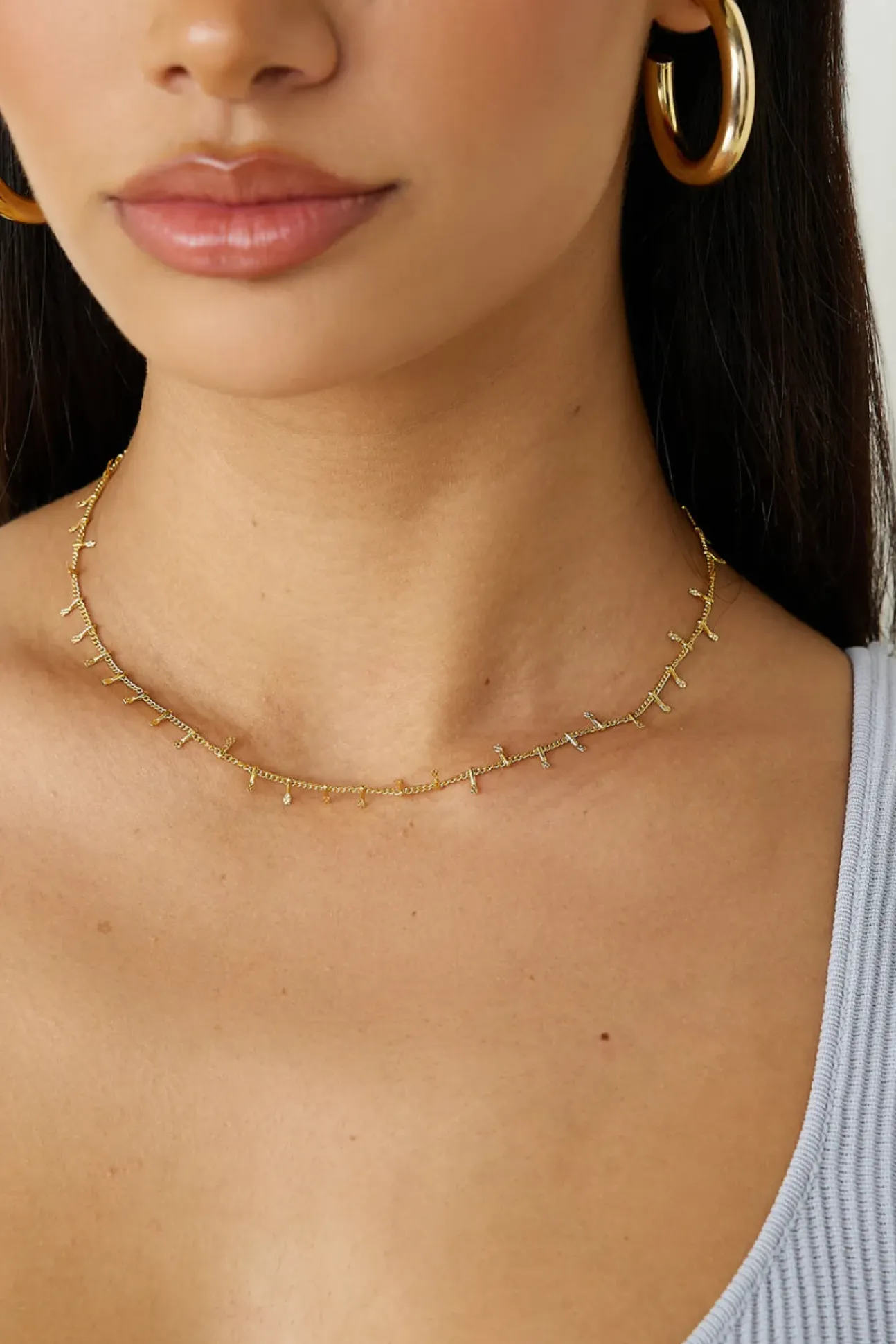 18K Gold Plated Queen Things Necklace Gold