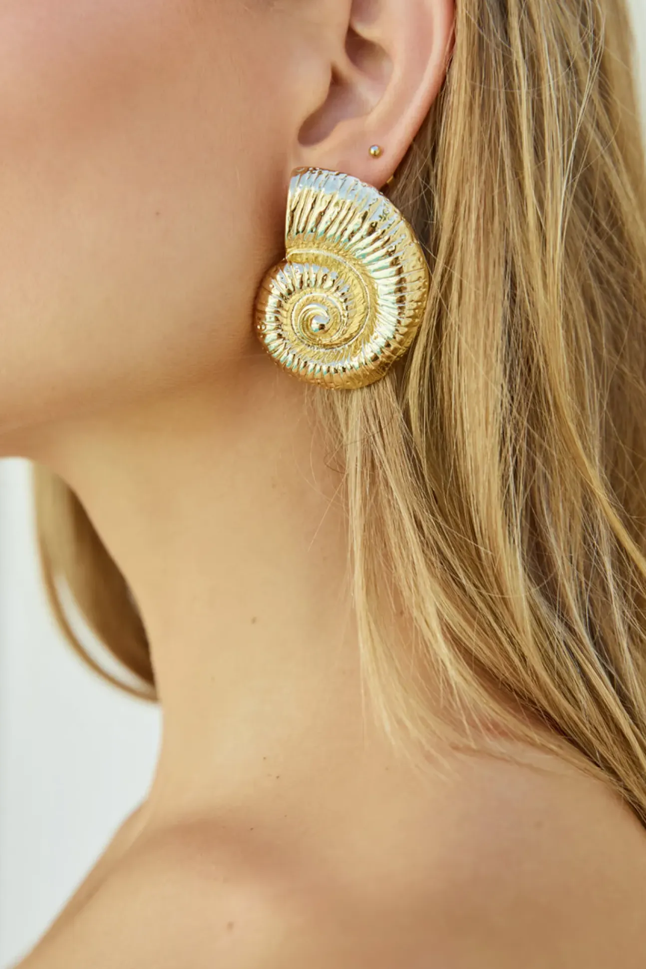 18k Gold Plated Shells Of The Sea Earrings