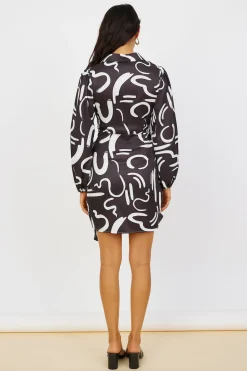 Less I Know Dress Black