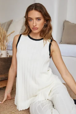 Maya Set White