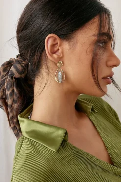 Mona Lisa Earrings Grey