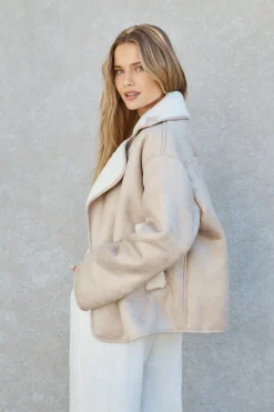 Morning Coffee Jacket Tan