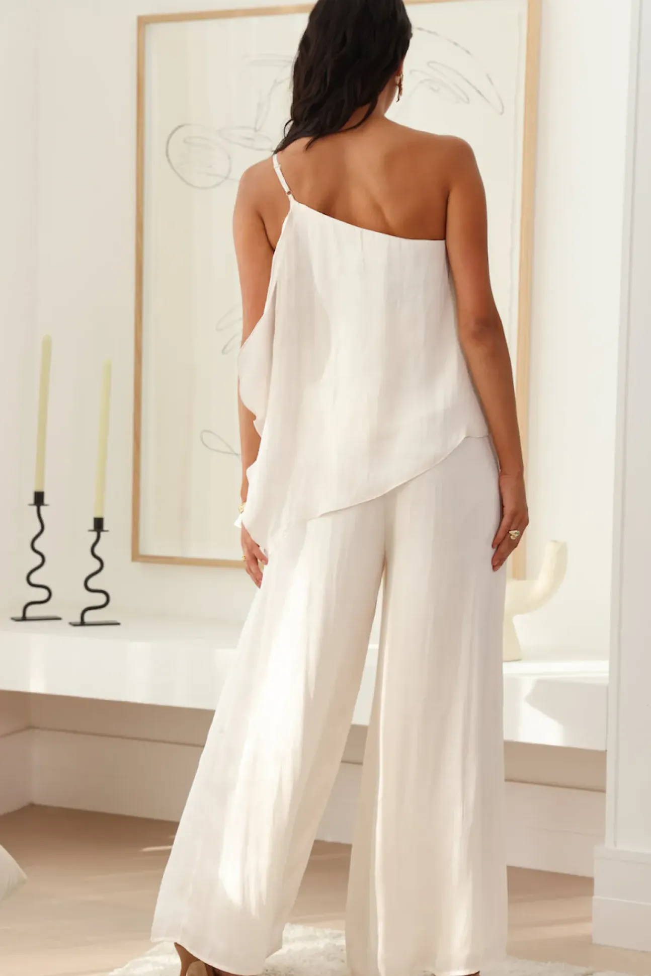 Moving In Crop Top White