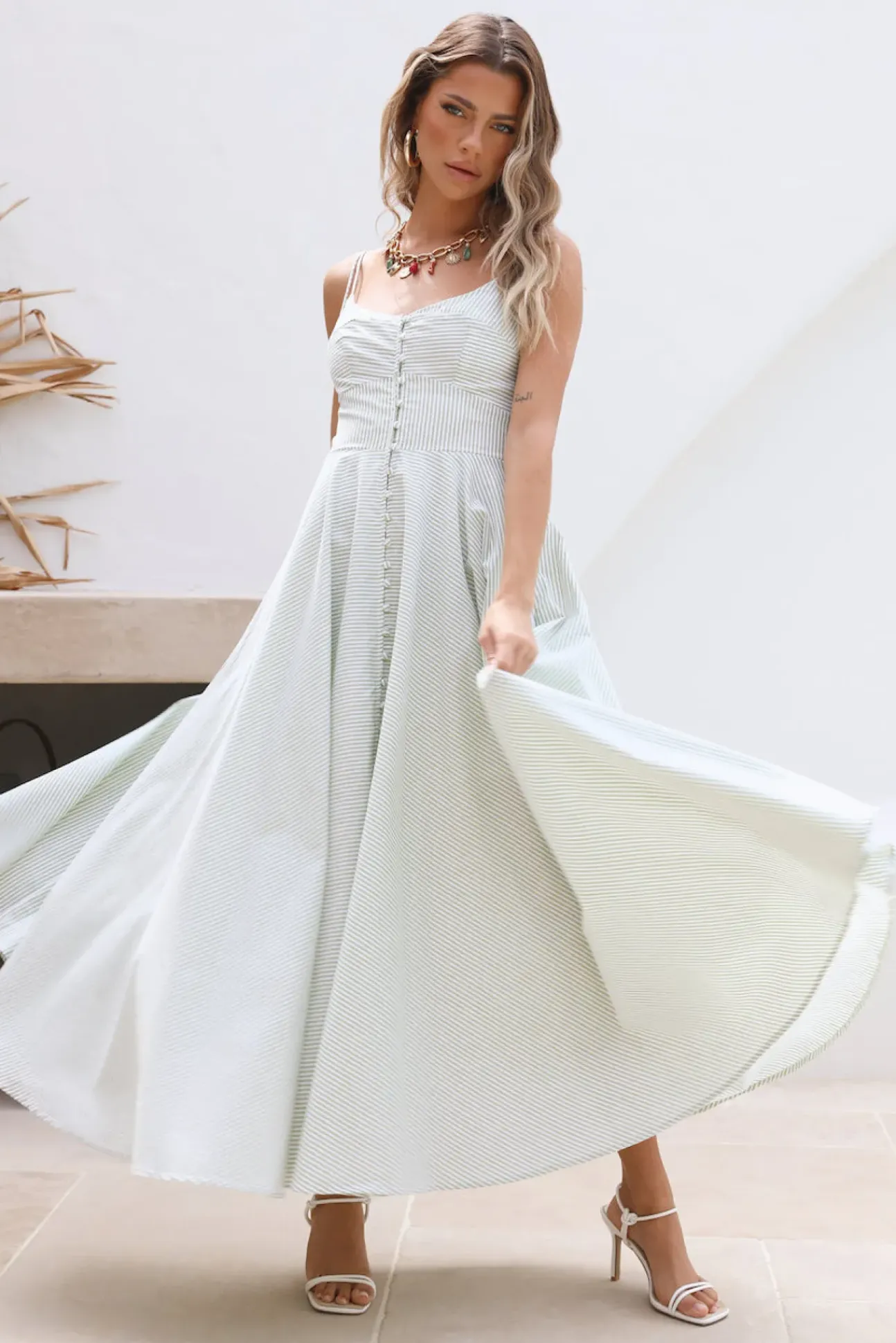 Rising Moon Maxi Dress Green