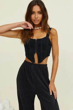 Running Flow Crop Top Black