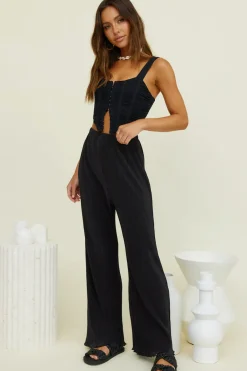 Running Flow Crop Top Black