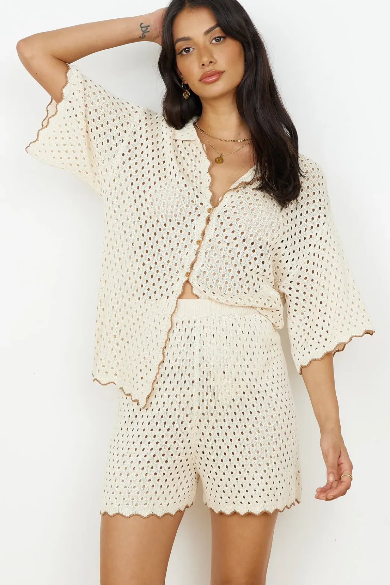 Slow Down Time Shirt Beige