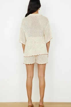 Slow Down Time Shorts Beige