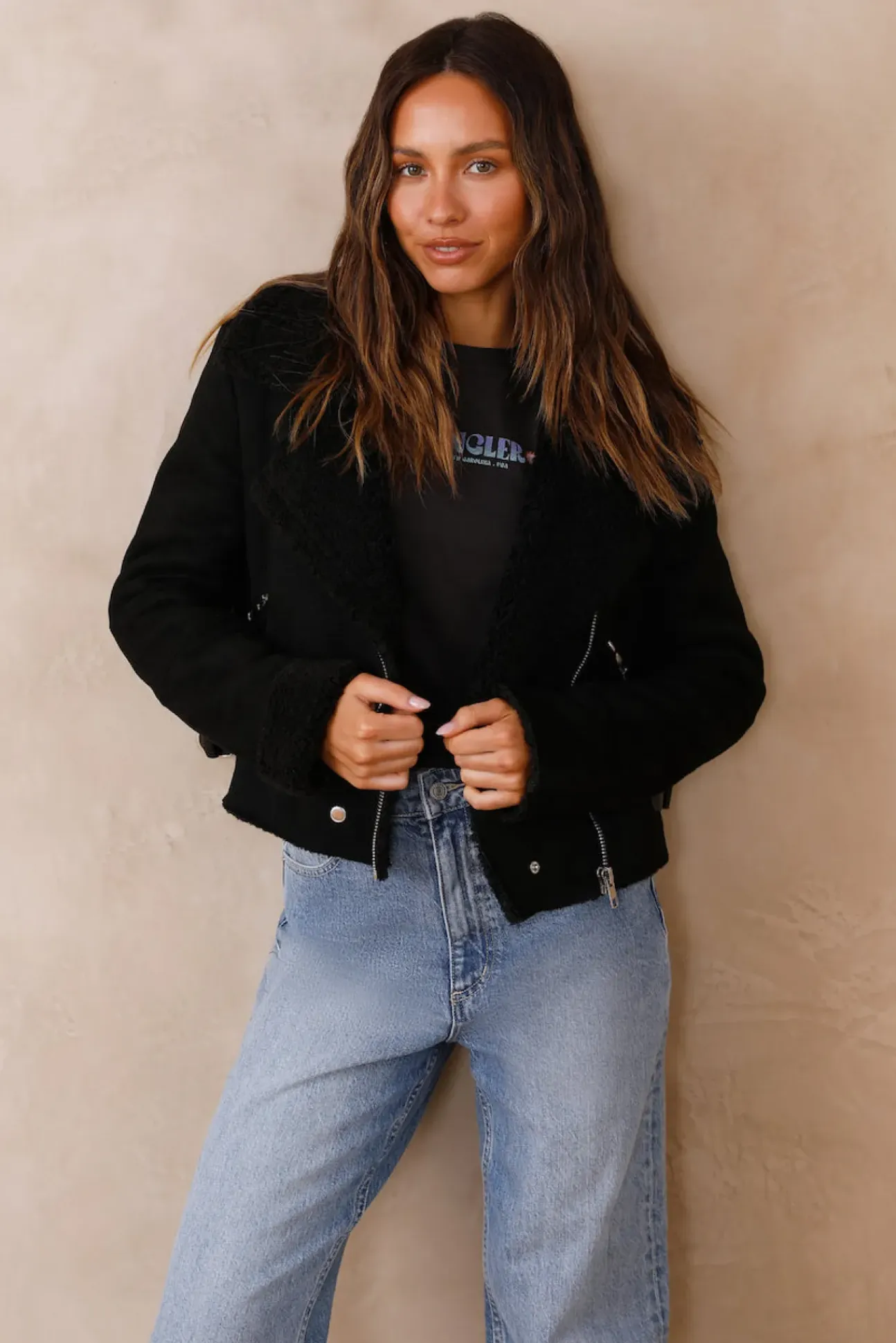Snowy Mountains Jackets Black