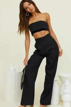 Solaris Crop Top Black