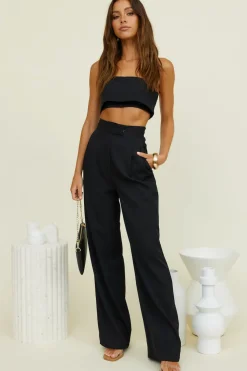 Solaris Crop Top Black