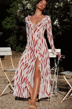 Solo Traveller Maxi Dress Red