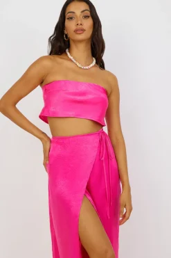 The Right Place Crop Top Pink