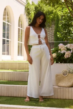 The Sweet Escape Set White