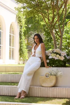 The Sweet Escape Set White