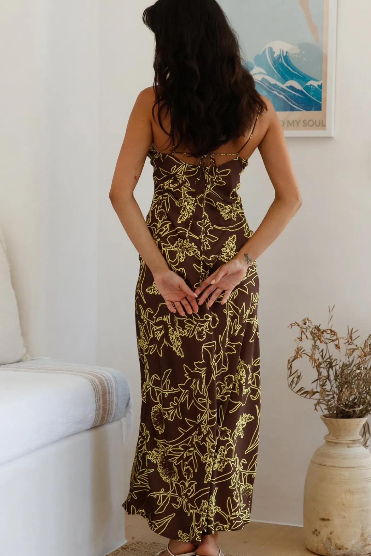 Timeless Connections Midi Dress Brown
