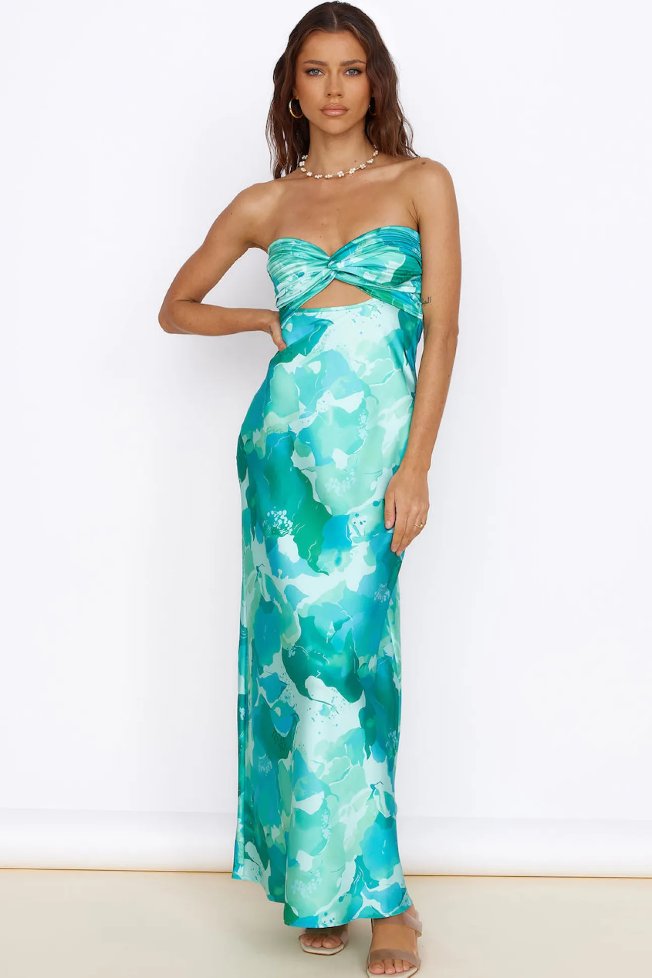 Time Stops Maxi Dress Green