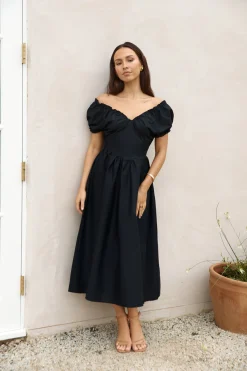 Upon A Dream Midi Dress Black