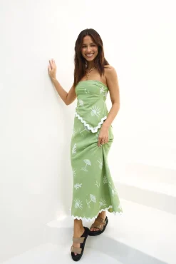 Vacation Away Asymmetrical Top Green