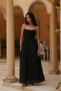 Whispering Willow Maxi Dress Black